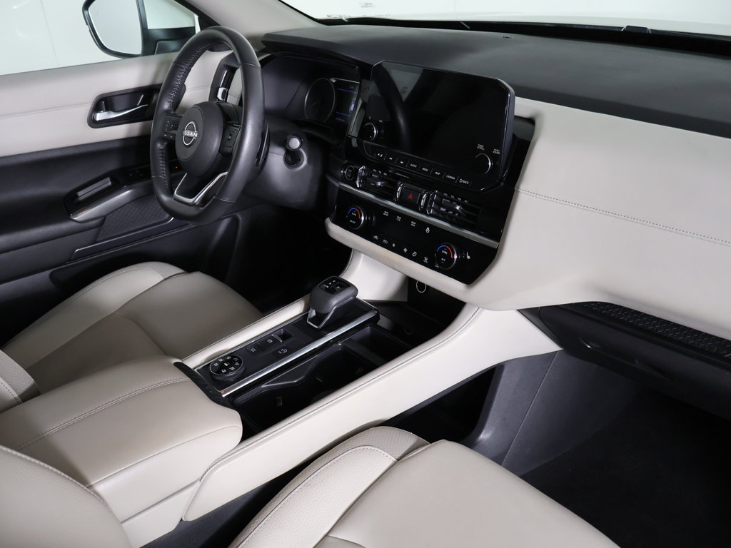 Used 2023 Nissan Pathfinder SL AWD/4WD image 29