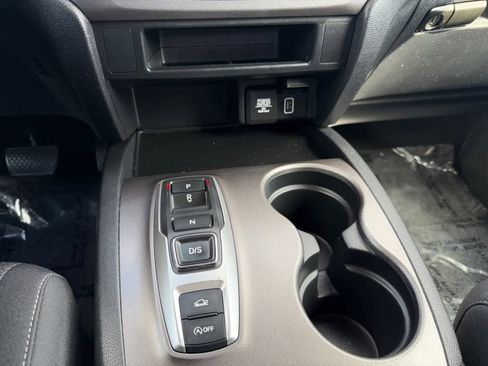 Used 2021 Honda Ridgeline Sport image 21