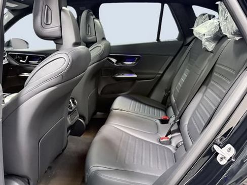 Used 2026 Mercedes-Benz GLC 300 4MATIC image 15