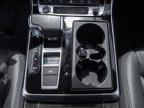 Used 2023 Audi Q7 2.0T Premium Plus w/ Premium Plus Package AWD/4WD image 20