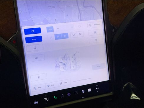 Used 2019 Tesla Model X 75D image 17