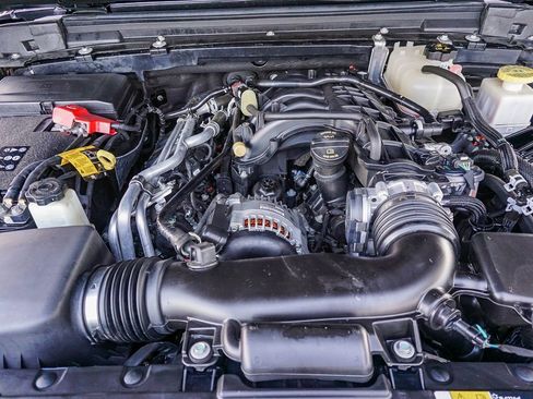 Used 2023 Jeep Gladiator Sport image 26