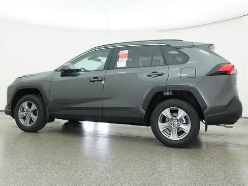 New 2025 Toyota RAV4 XLE image 28