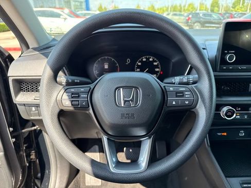 Used 2025 Honda CR-V LX image 12