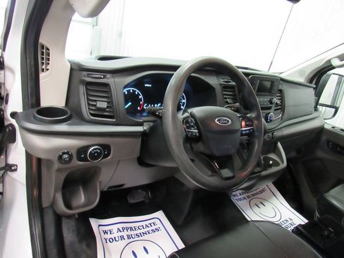 Used 2020 Ford Transit 150 Low Roof RWD image 31