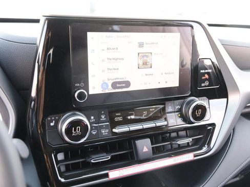 New 2026 Toyota Highlander XLE AWD/4WD image 20