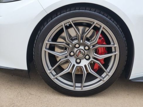 Used 2026 Chevrolet Corvette Z06 RWD image 18