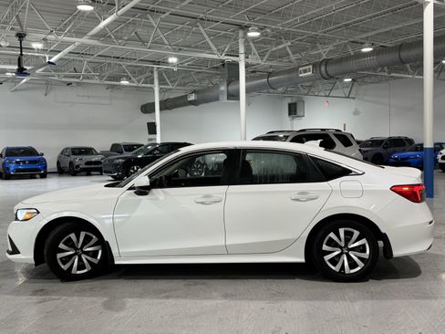 Used 2023 Honda Civic LX image 16