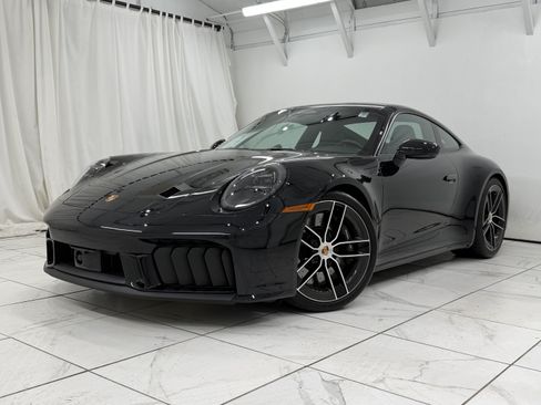 Certified 2026 Porsche 911 Carrera GTS RWD image 7