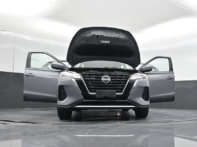 Used 2023 Nissan Kicks SV FWD image 74