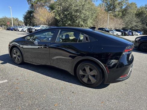 Certified 2024 Toyota Prius LE image 4