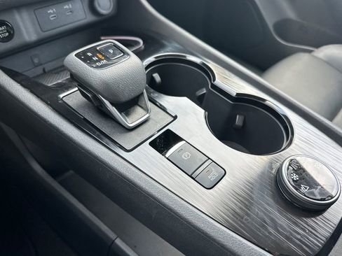 Used 2026 Nissan Rogue SL image 22