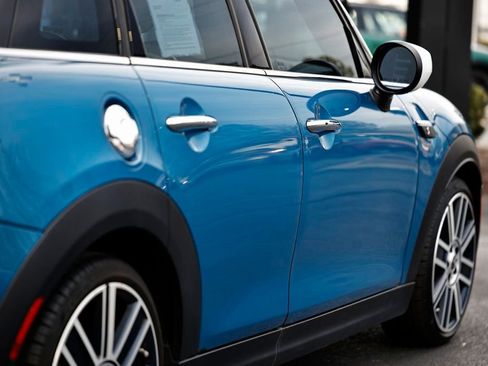 Used 2024 MINI Cooper S image 9