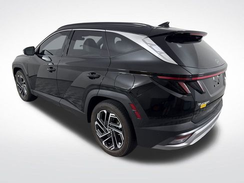 Used 2025 Hyundai Tucson Limited FWD image 6