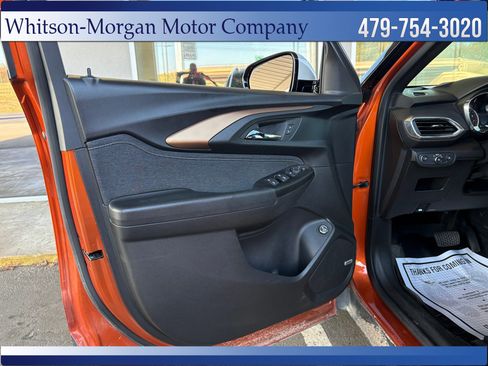 Used 2023 Chevrolet TrailBlazer ACTIV w/ Sun and Liftgate Package image 15