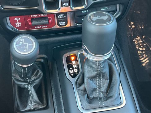 New 2026 Jeep Wrangler Unlimited Rubicon image 20