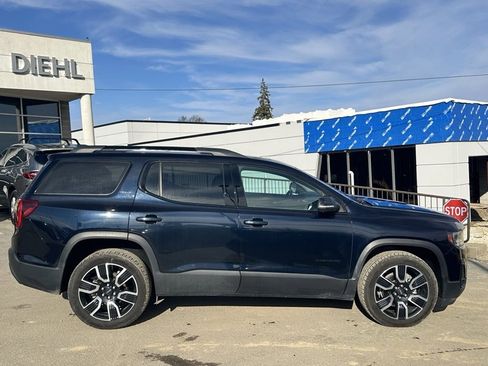 Used 2021 GMC Acadia SLT w/ Elevation Edition image 5