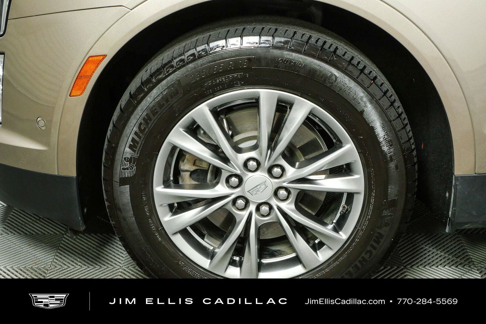 Used 2023 Cadillac XT5 Premium Luxury w/ Technology Package FWD image 39