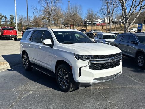 Certified 2023 Chevrolet Tahoe LS image 3