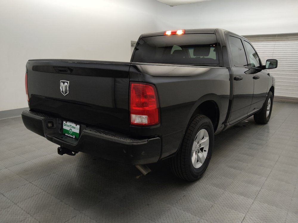 Used 2018 RAM 1500 Express RWD image 9