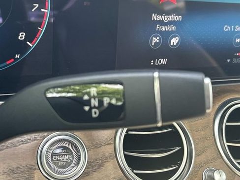Used 2023 Mercedes-Benz E 350 4MATIC Sedan image 12