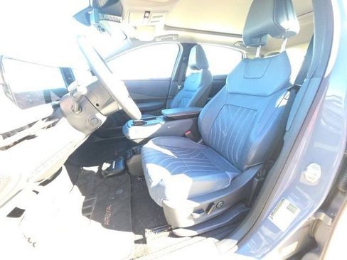 Used 2023 Nissan Ariya image 14