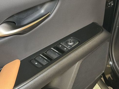 New 2026 Lexus UX 300h AWD image 21