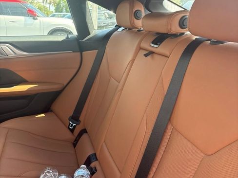 Used 2023 BMW i4 eDrive35 RWD image 5