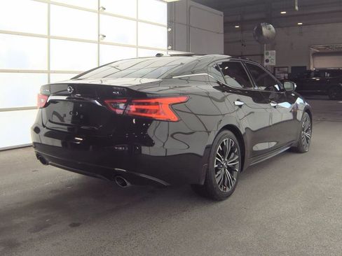 Used 2016 Nissan Maxima 3.5 SL w/ Interior Lighting Package image 7