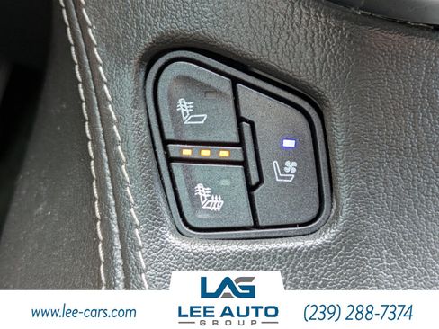 Used 2018 Chevrolet Tahoe Premier RWD image 31
