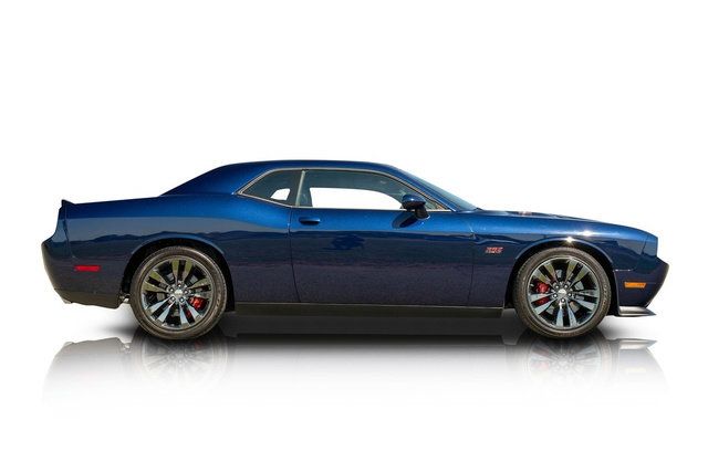 Used 2013 Dodge Challenger SRT8 w/ Harman Kardon Audio Group RWD image 2