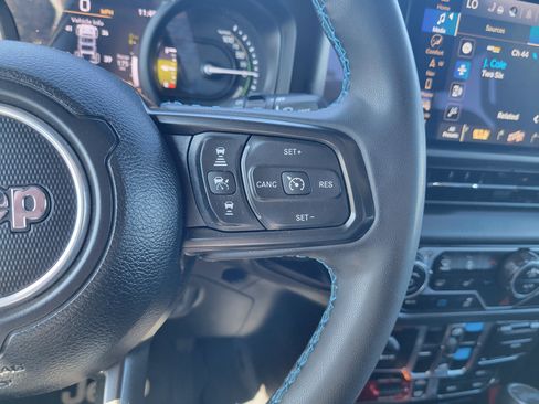 Used 2024 Jeep Wrangler Unlimited Rubicon 4xe w/ Technology Group image 25