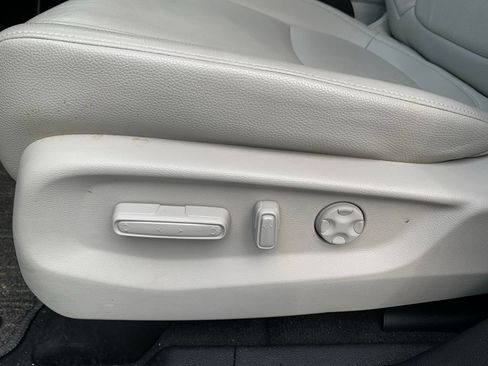 Used 2025 Honda Odyssey EX-L image 22