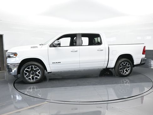 Used 2025 RAM 1500 Laramie image 2