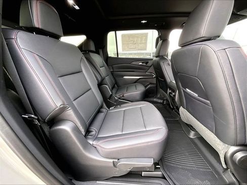 New 2026 Chevrolet Traverse Z71 w/ Driver Confidence Package image 26