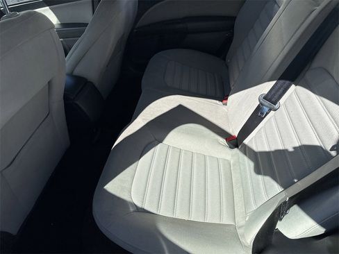 Used 2018 Ford Fusion S image 12