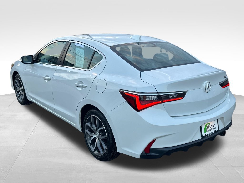 Used 2019 Acura ILX w/ Premium Package FWD image 5