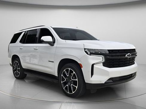 Used 2023 Chevrolet Tahoe RST w/ Luxury Package RWD image 9