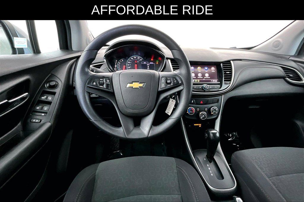 Used 2020 Chevrolet Trax LS w/ Tint and Cruise Package FWD image 6