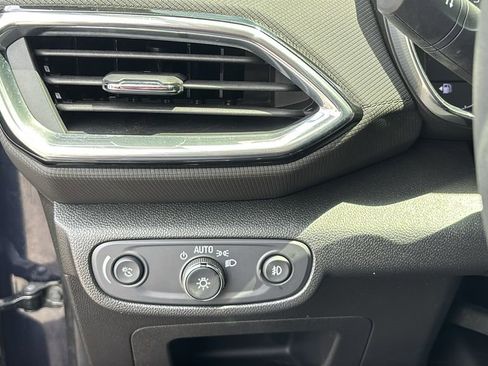 Used 2021 Chevrolet TrailBlazer LT w/ Convenience Package FWD image 15