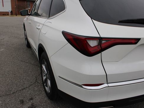 Used 2022 Acura MDX SH-AWD image 44