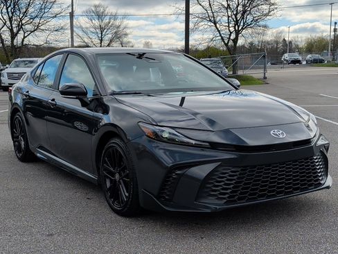 Certified 2025 Toyota Camry SE image 13