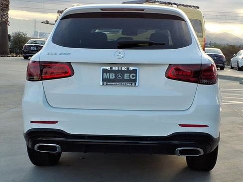 Certified 2022 Mercedes-Benz GLC 300 image 22