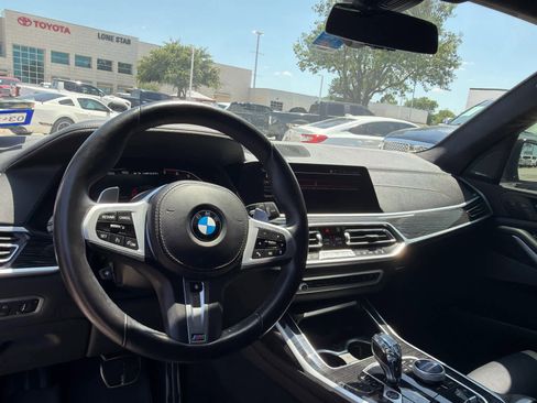 Used 2022 BMW X7 M50i w/ Executive Package AWD/4WD image 5