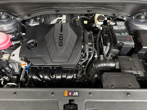 Used 2023 Hyundai Santa Fe SEL image 40