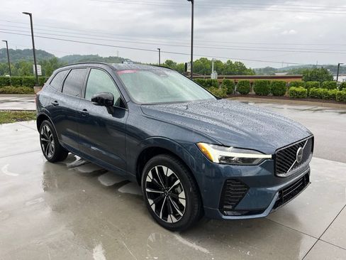 Used 2026 Volvo XC60 B5 Plus w/ Protection Package Premier AWD/4WD image 31