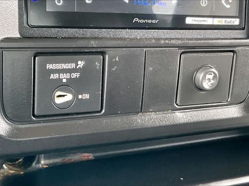 Used 2007 Chevrolet Express 3500 Extended Passenger w/ LT Preferred Equipment Group RWD image 30