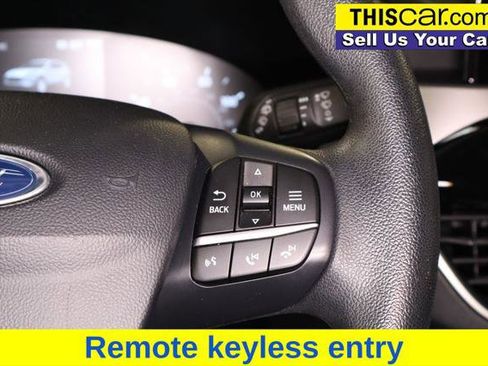 Used 2020 Ford Escape SE image 12