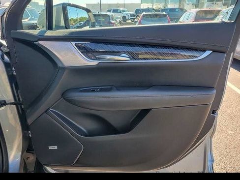 Certified 2024 Cadillac XT6 Premium Luxury w/ Technology Package AWD/4WD image 26