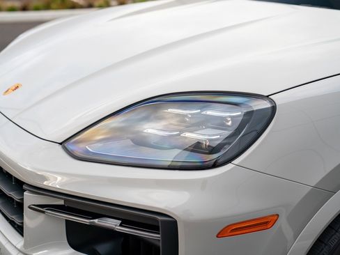 New 2026 Porsche Cayenne S AWD/4WD image 28